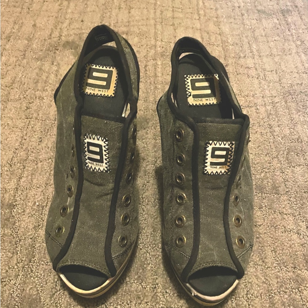 Fun wedge sandals